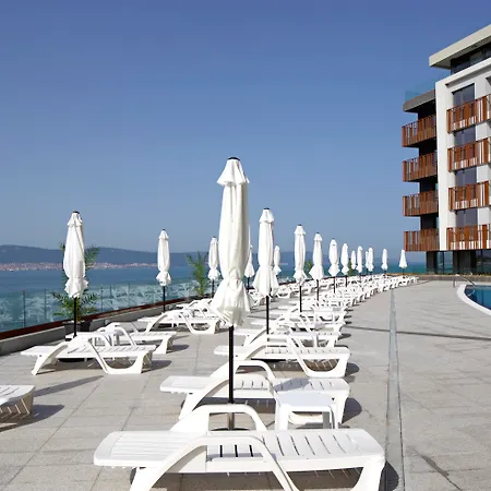 Aparthotel Paradiso 4*